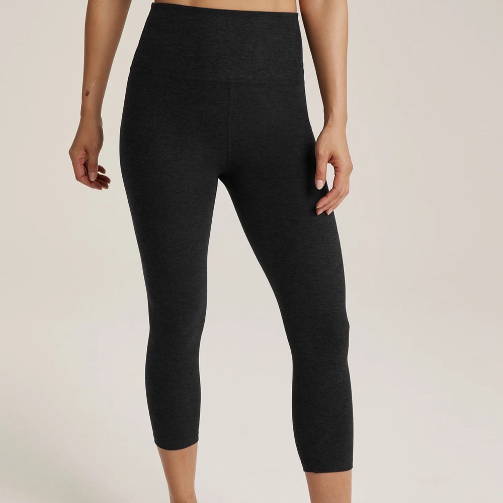 Beyond Yoga Spacedye Walk & Talk High Waisted Capri Legging